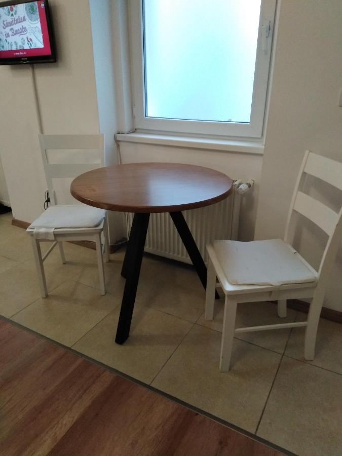 Cozy Republicii Apartment Brasov Luaran gambar